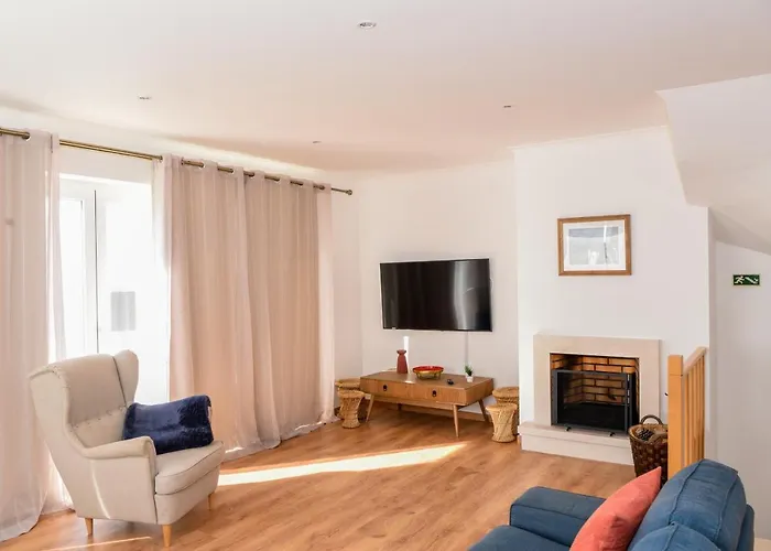 Alma Do Mar בליאל